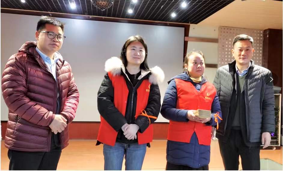 愛心助殘，攜手同行——川發(fā)資管參加小藍(lán)袋-殘疾人輔助就業(yè)項(xiàng)目藍(lán)色收益活動